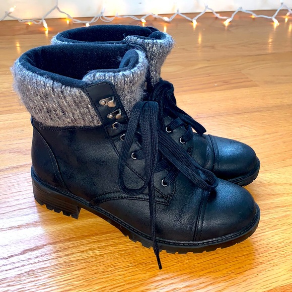 UNIVERSAL THREAD WOMENS ANKLE BOOTS - Picture 5 of 7